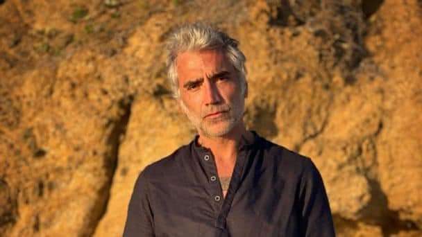 Alejandro Fernández recibirá el Premio Ícono durante los Latin American Music Awards (Latin AMAs) 2021.