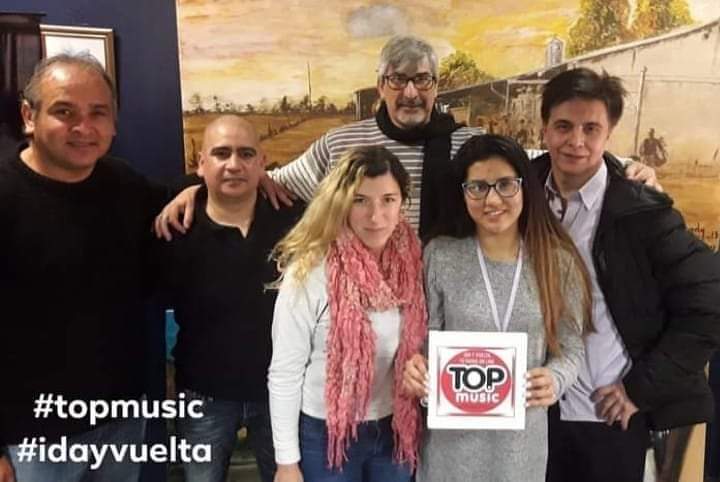 •Hoy disfrutamos un gran programa, pasamos una tarde de mate, charlas, risas y anécdotas.