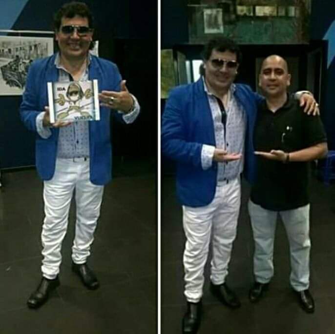 Un orgullo y un placer estar junto a este gran artista que brilla en cada presentación!