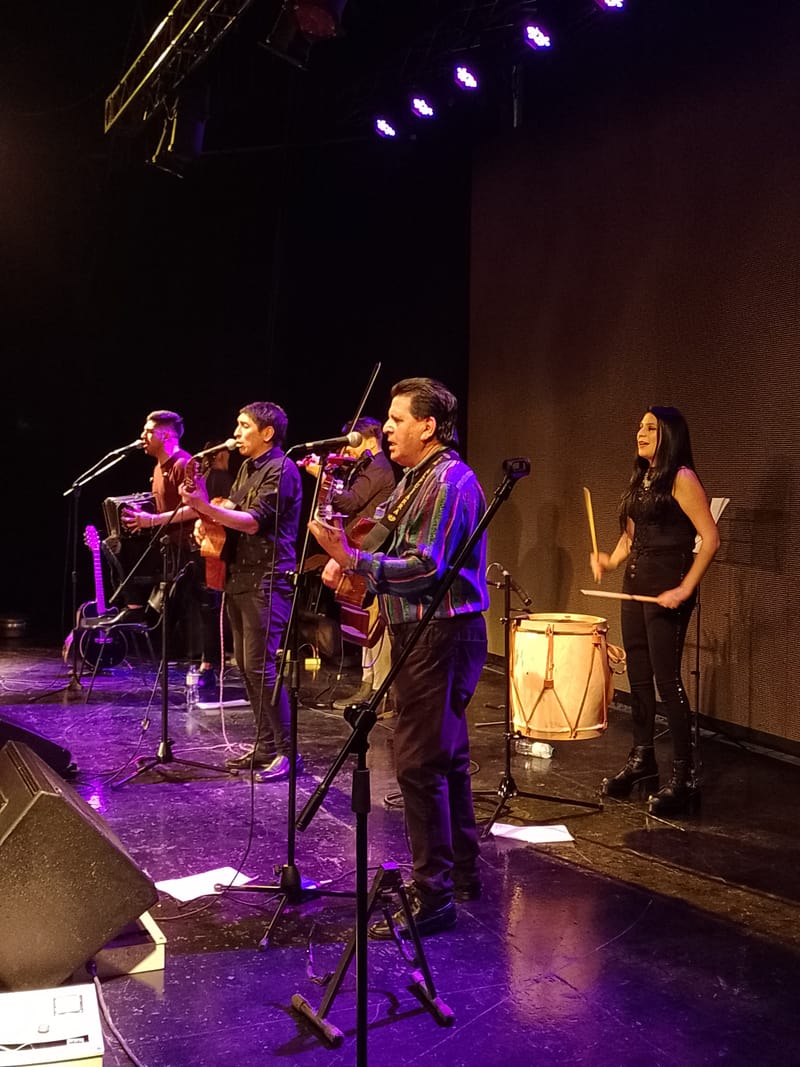 La Clave Santiagueña volvió al Teatro de Lomas.