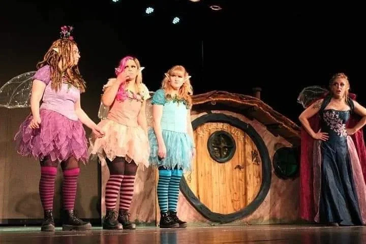 👉 Se presentó La obra Farola, nos deslumbró con su hermosa música️.🎶