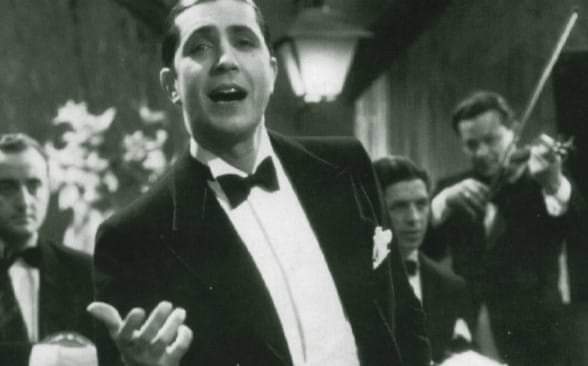 👉 Hoy se recuerda el Día del Cantor Nacional.