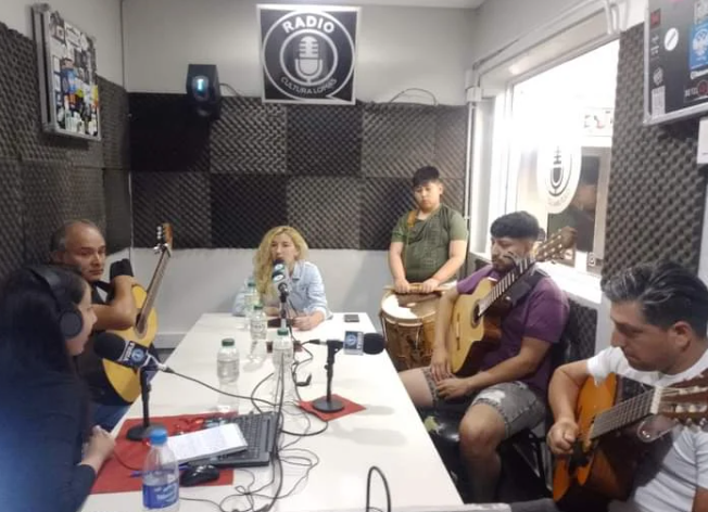 👉 Noche de acústico y entrevista a una gran artista, Florencia Martínez.