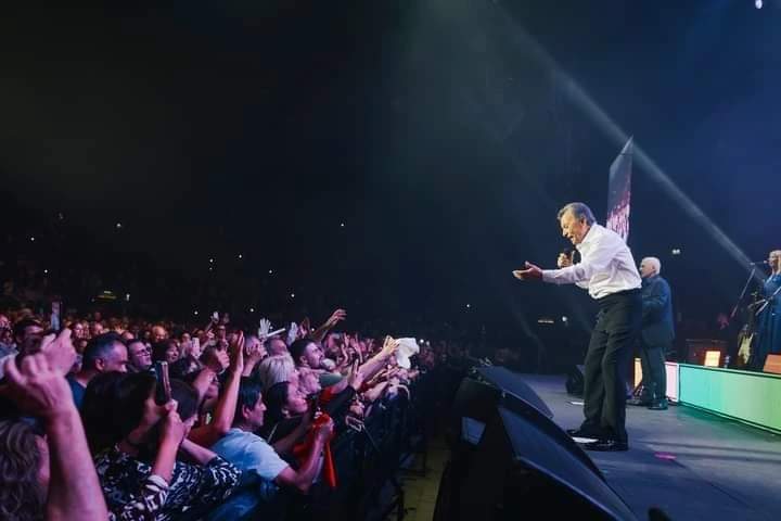 👉 Palito Ortega sigue con su magia intacta!