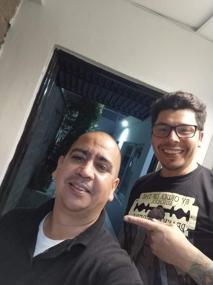 👉 Compartiendo junto a un excelente profesional, conductor de Pasión de Sábado, Ale Beltzer.