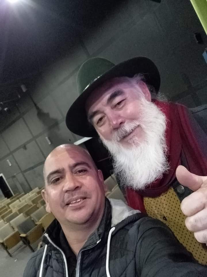 👉 Junto a un gran artista, Hugo Fernández!