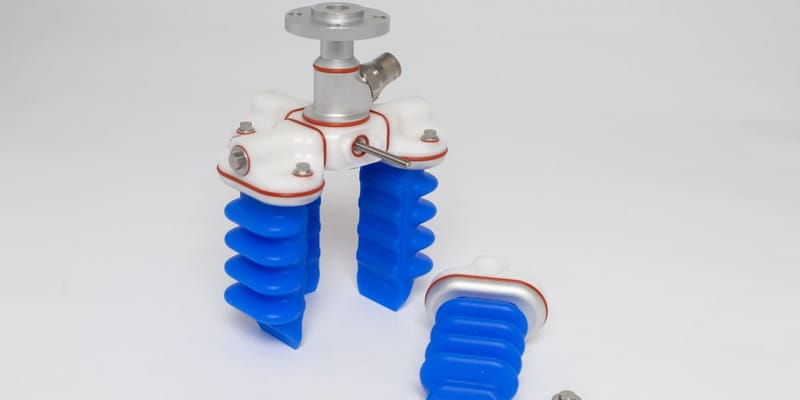 Pinzas Soft Robotics desarrolladas para abrir puertas y tirar de objetos pesados