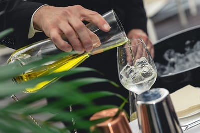 Top Drinks to Test Your Cocktail Barman