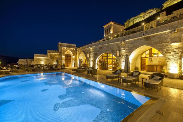 8. Belmond Palacio Nazarenas– Cusco, Peru