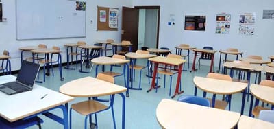 مقدمة عن ظآهرة الغيآب المدرسي image