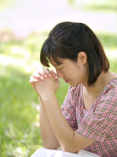 ¿Cómo orar a Dios con el espíritu y la sinceridad?