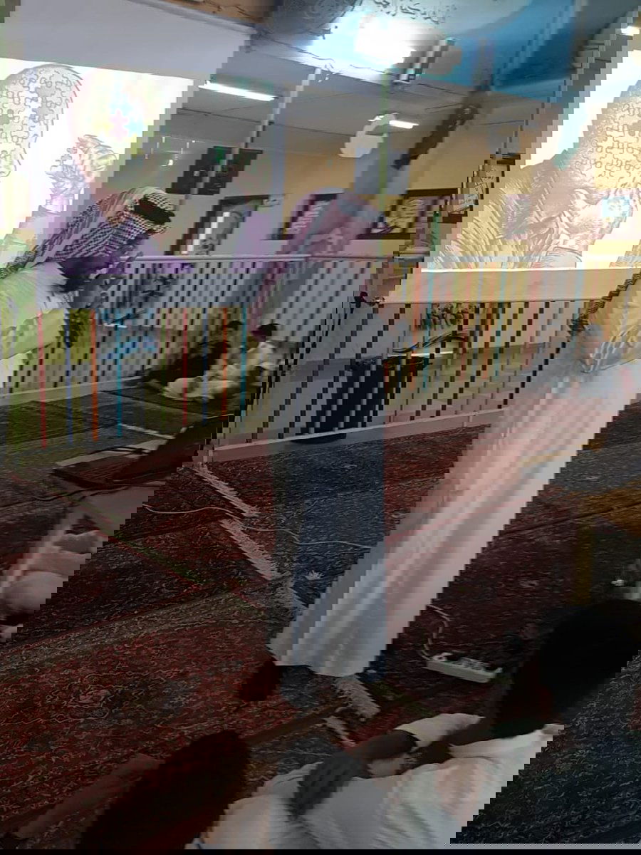 بحضور مشرف التربية الفنية ا/محمد السواس ابدع صاحب العطاء المميز المرشد الطلابي ا/ عبدالله الخطابي بحضور المعلمين والوكلاء وقائد المدرسة أ/محمد العمري