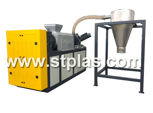 What are the precautions for the use of waste plastic recycling machine washing line?