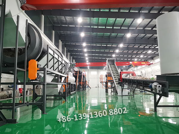 HDPE big blue barrel crushing and washing line, plastic PE milk bottle, laundry liquid bottle, crushing, washing and recycling equipment