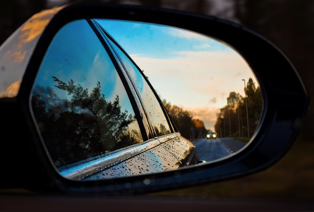 Don’t take your eyes off the road; use your side mirrors