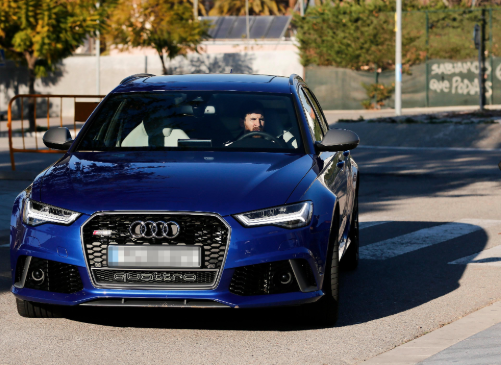 FC Barcelona stars pressure away their all new Audi cars