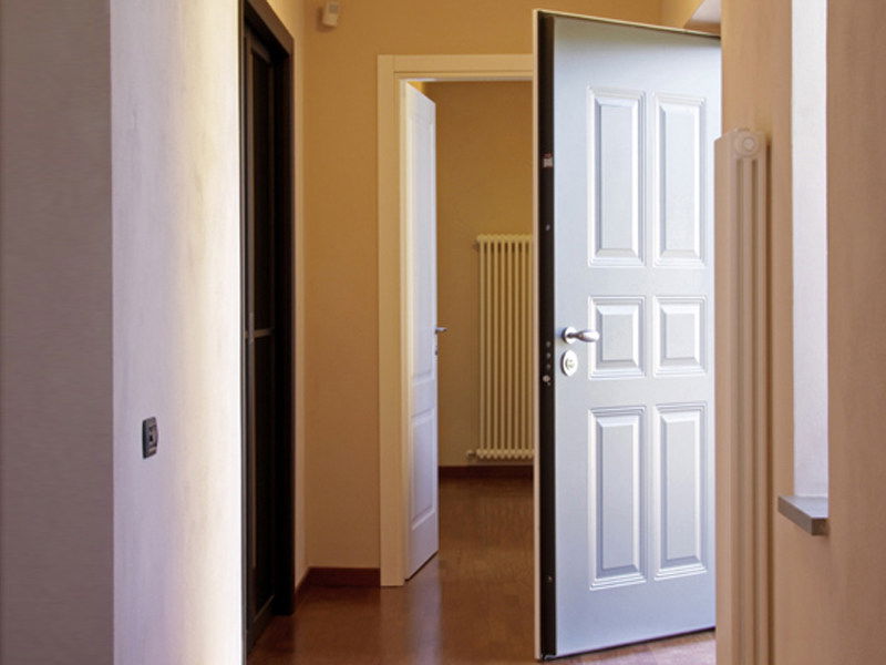 PORTE BLINDEE