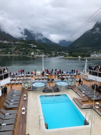 Land of the Midnight Sun cruise.