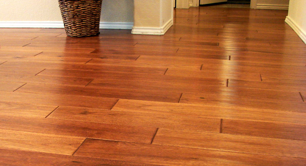 How Do You Level An Old Wooden Floor?