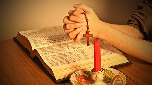 4. În Biblie nu există nicio cale a vieții veșnice; dacă omul respectă Biblia și i se închină, atunci nu va dobândi viață veșnică