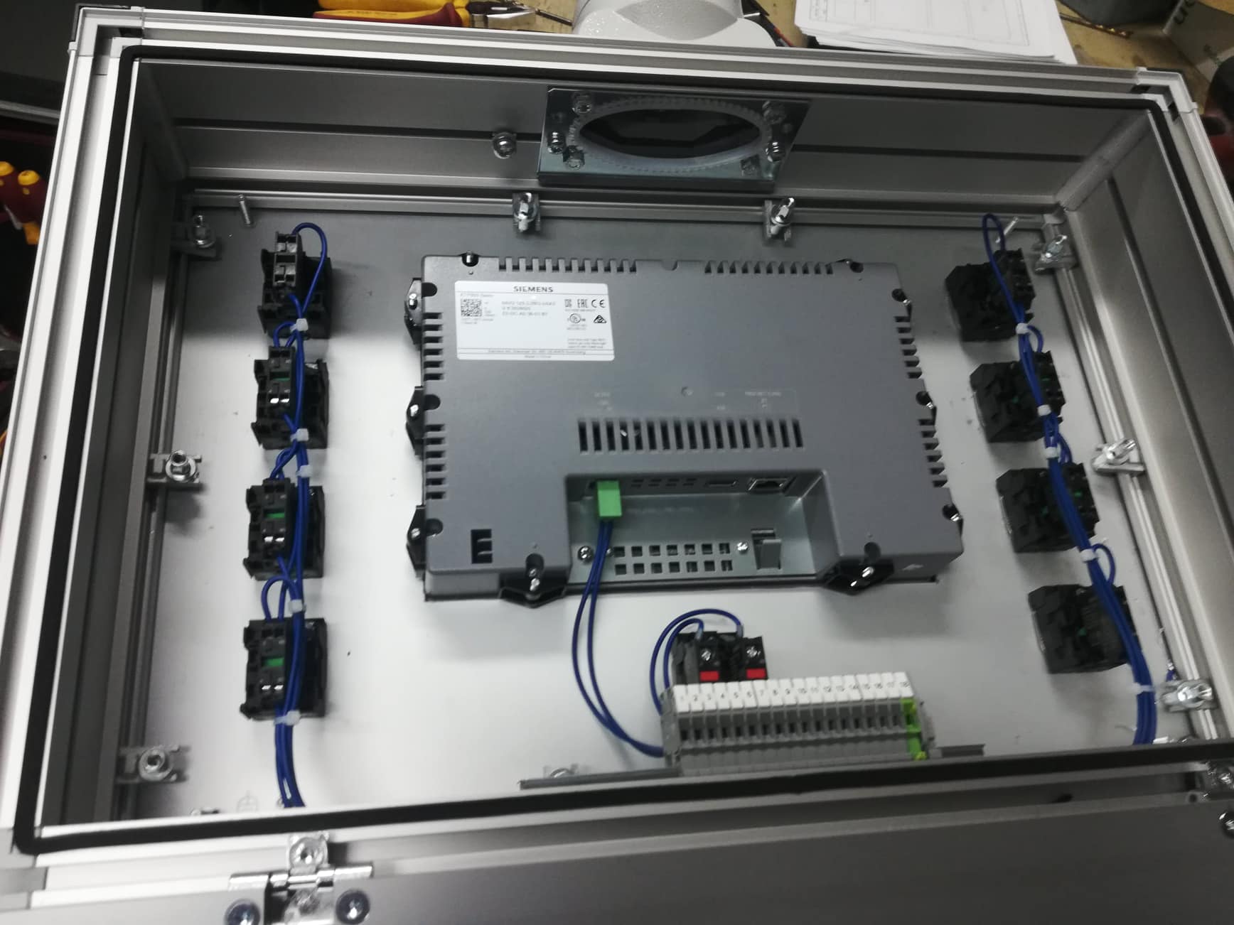Operatorski panel