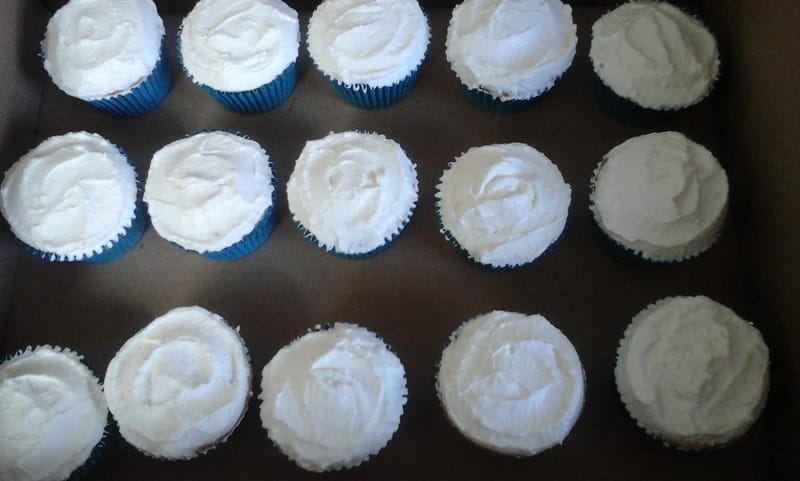 Cupakes Simples (casamento, festas...)