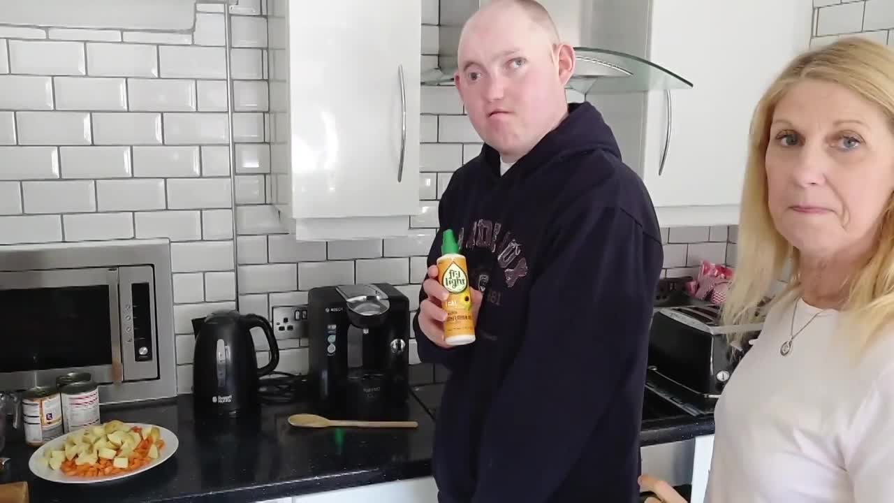 08) Heat up a Frying Pan