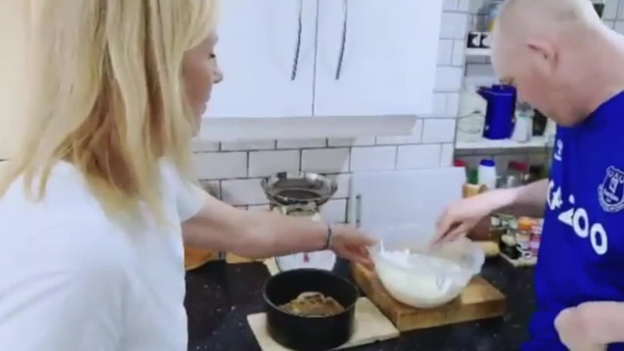 09) Pour the Mixture into the Cake Tin and Return to Oven