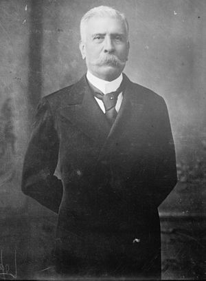 Frase de Porfirio Díaz Mori