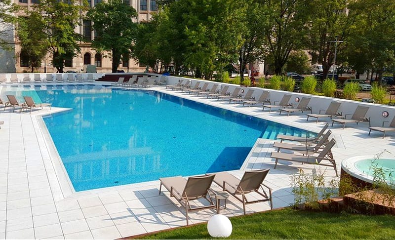 Younivers Summer Club Bucuresti