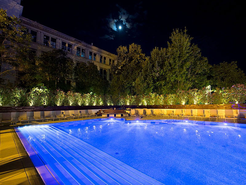 Younivers Summer Club Bucuresti