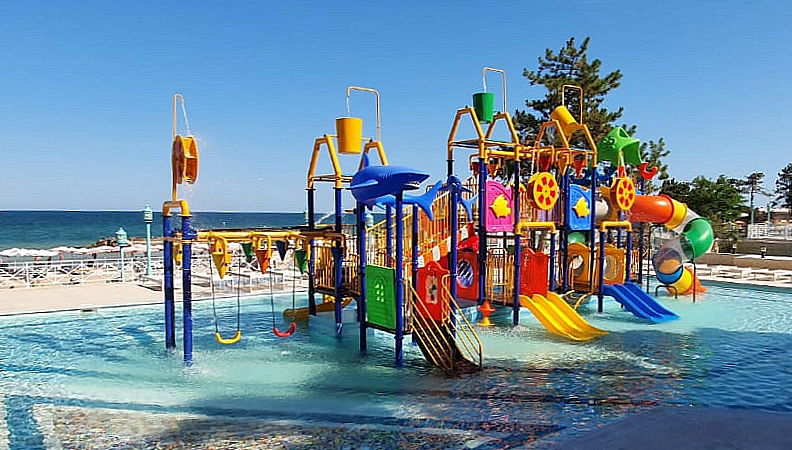 Piscine Phoenicia Blue View Resort