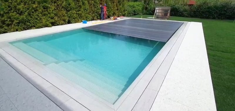 Piscina rezidentiala Sisesti