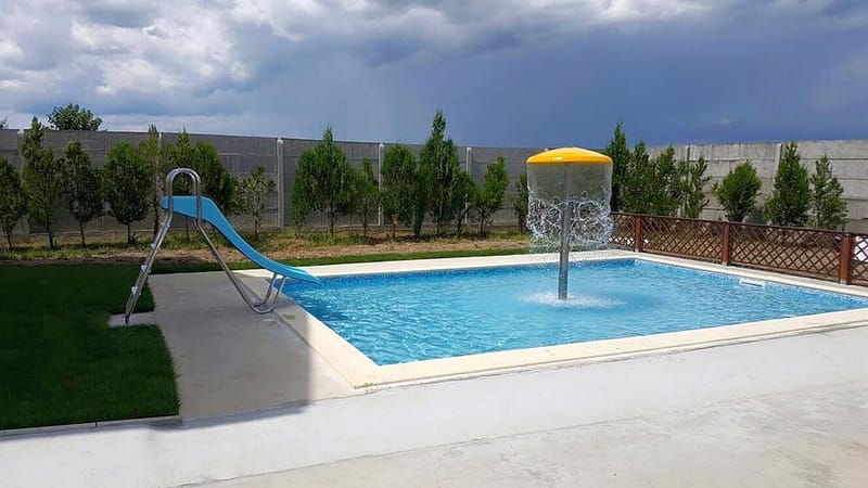 Complex La Nicole Ploiesti