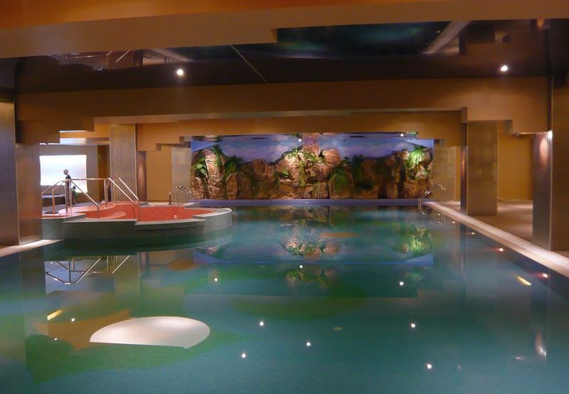 Centru SPA Rin Grand Hotel Luxury Suite Bucuresti