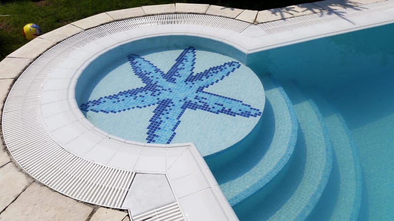 Piscina rezidentiala Corbeanca 2