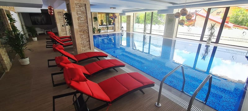 Piscina si saune Complex Azuga