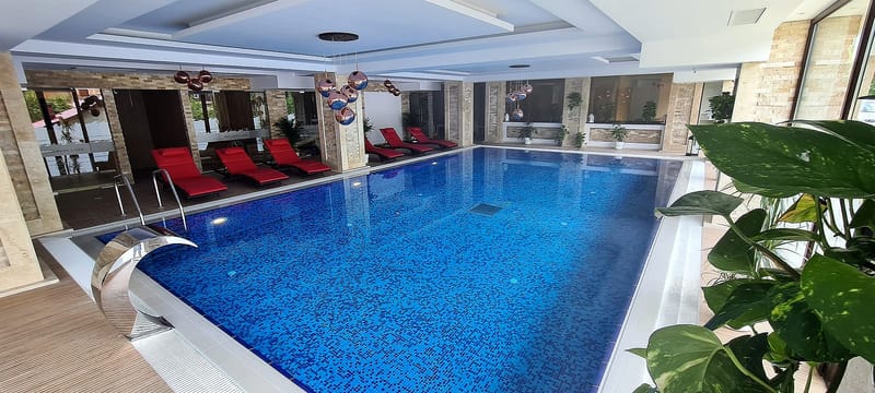 Piscina si saune Complex Azuga