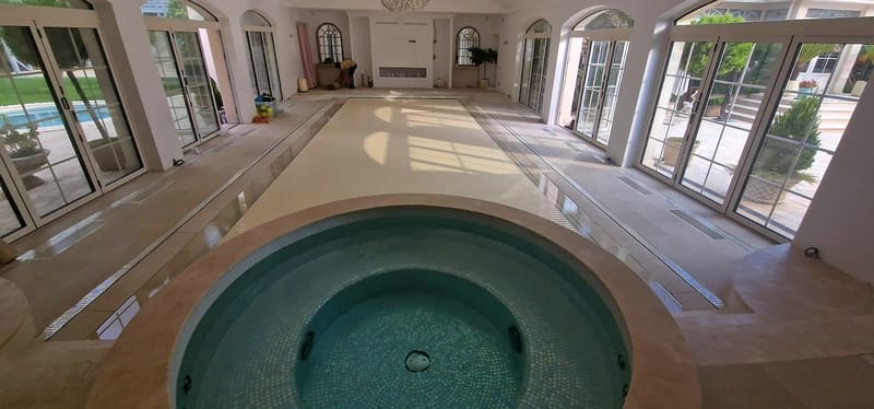 Piscina rezidentiala Prahova