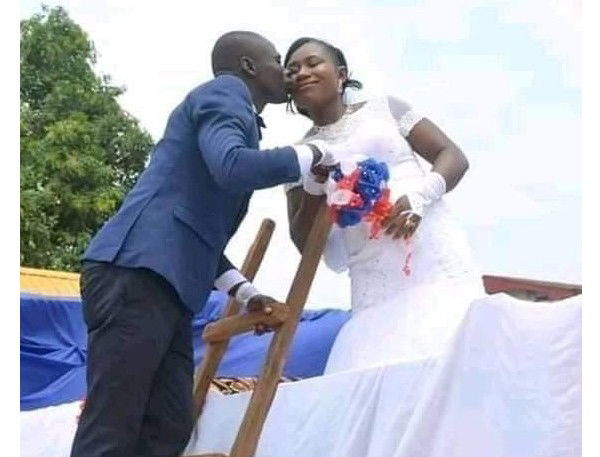 Couple go viral after they got married with a tipper in Akwa Ibom (photos)