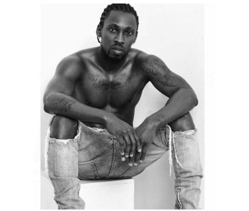 Nigerian singer, Orezi shares shirtless photos to celebrate his birthday, says 'I'm the sexiest man alive'
