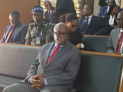 20 Elderly SANs Warn Buhari: Onnoghen's Resignation Is Not Enough