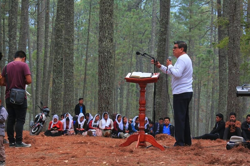 LA MISIÓN Y LOS DEBERES DE LA IGLESIA