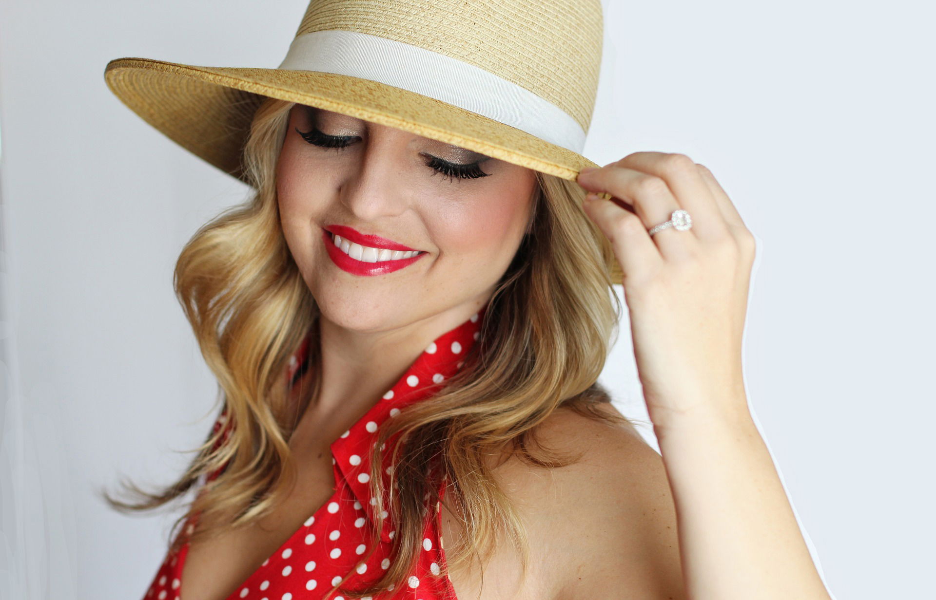 Etebooks Offers How Anti Aging Cosmetics Remove Years From Skin
