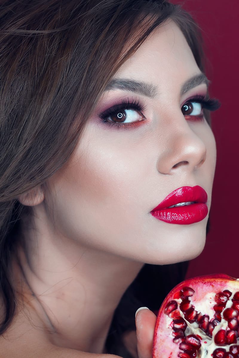 Etebooks Offers-Cosmetics -Are You Using Them Carefully