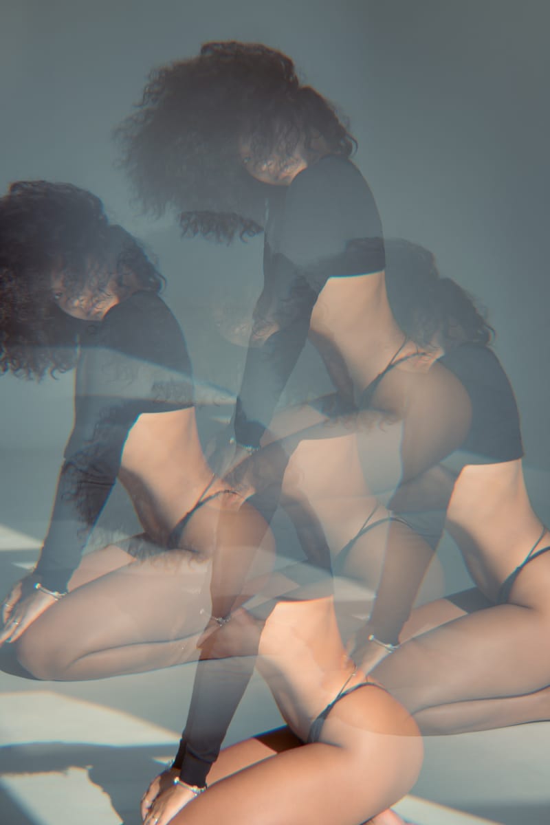 Etebooks.com-Why Most Women Love To Wear Sexy Lingerie