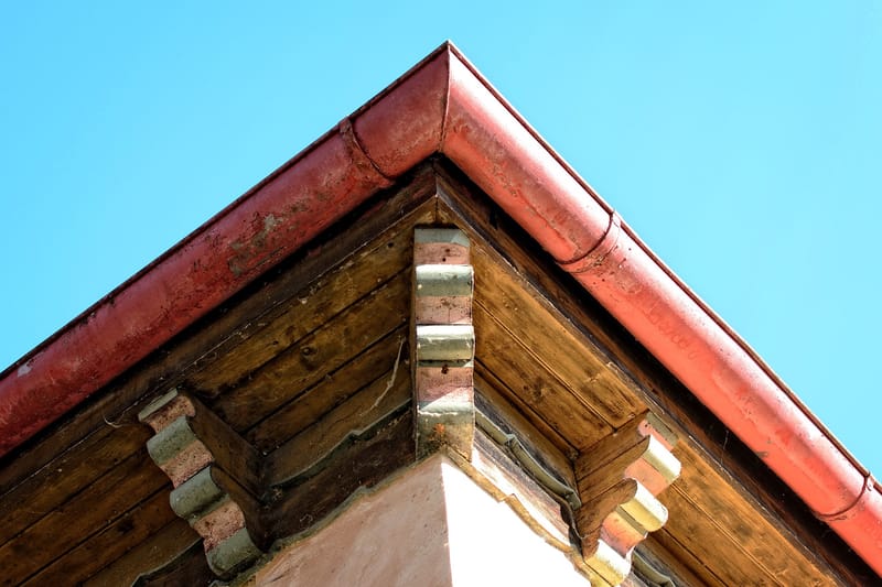 GUTTERING