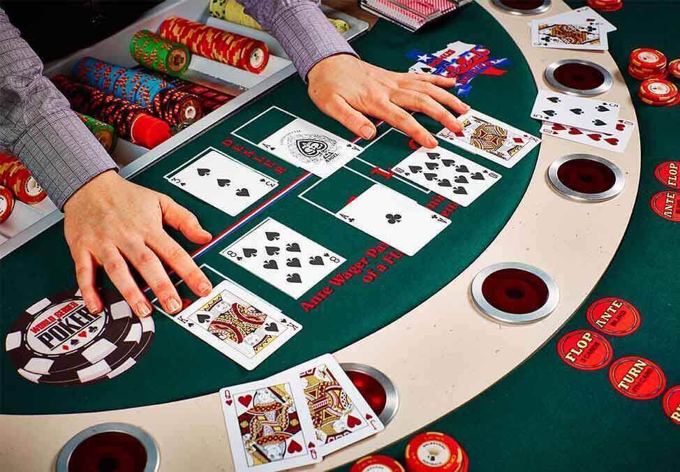 Tips Dan Trik Untuk Cara Bermain Judi Online Poker Online Dominobet