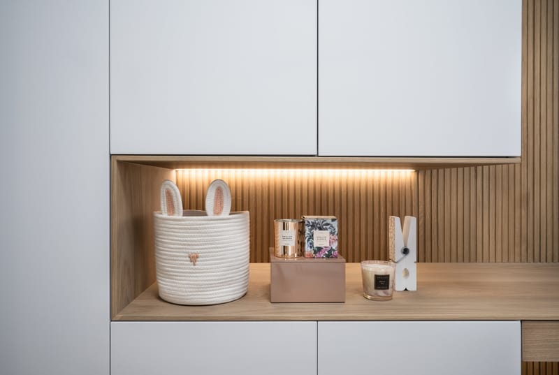 באנו חושך לגרש | על שילוב תאורה בנגרות