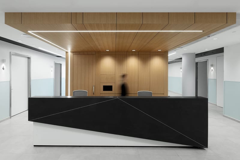 Unforgettable entrance 7 unique counters